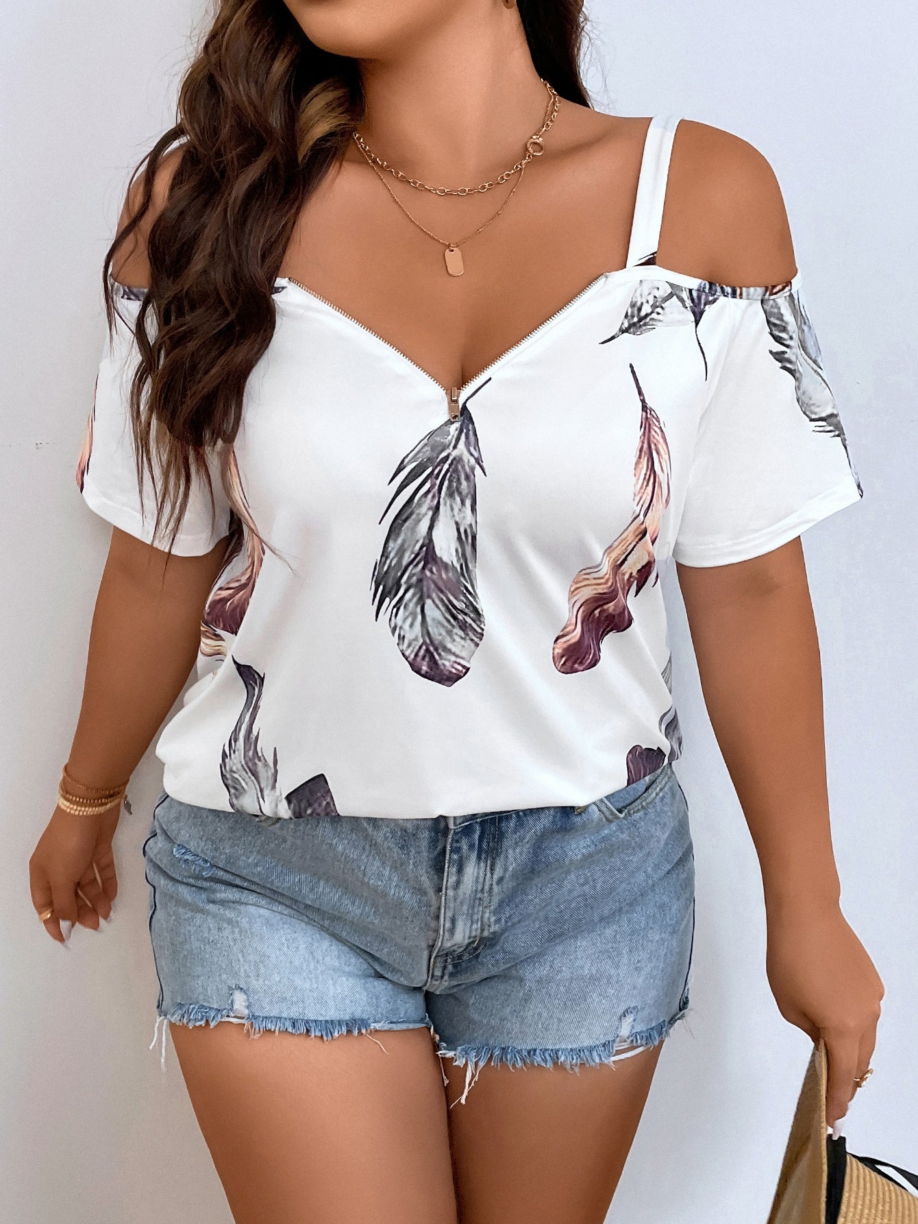 Plus Feather Print Cold Shoulder Tee